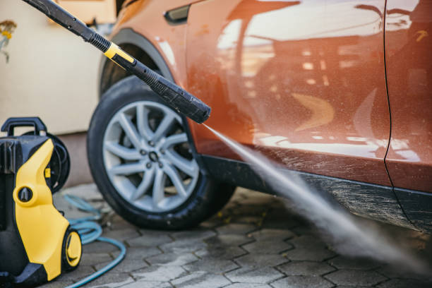 Garage Pressure Washing in Edinburg, TX